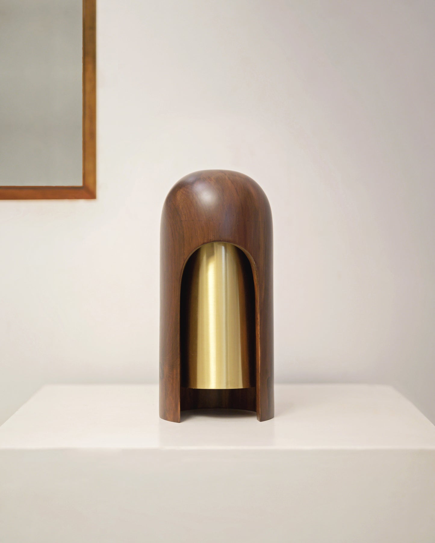 Capsula Table Lamp - Studio Indigene
