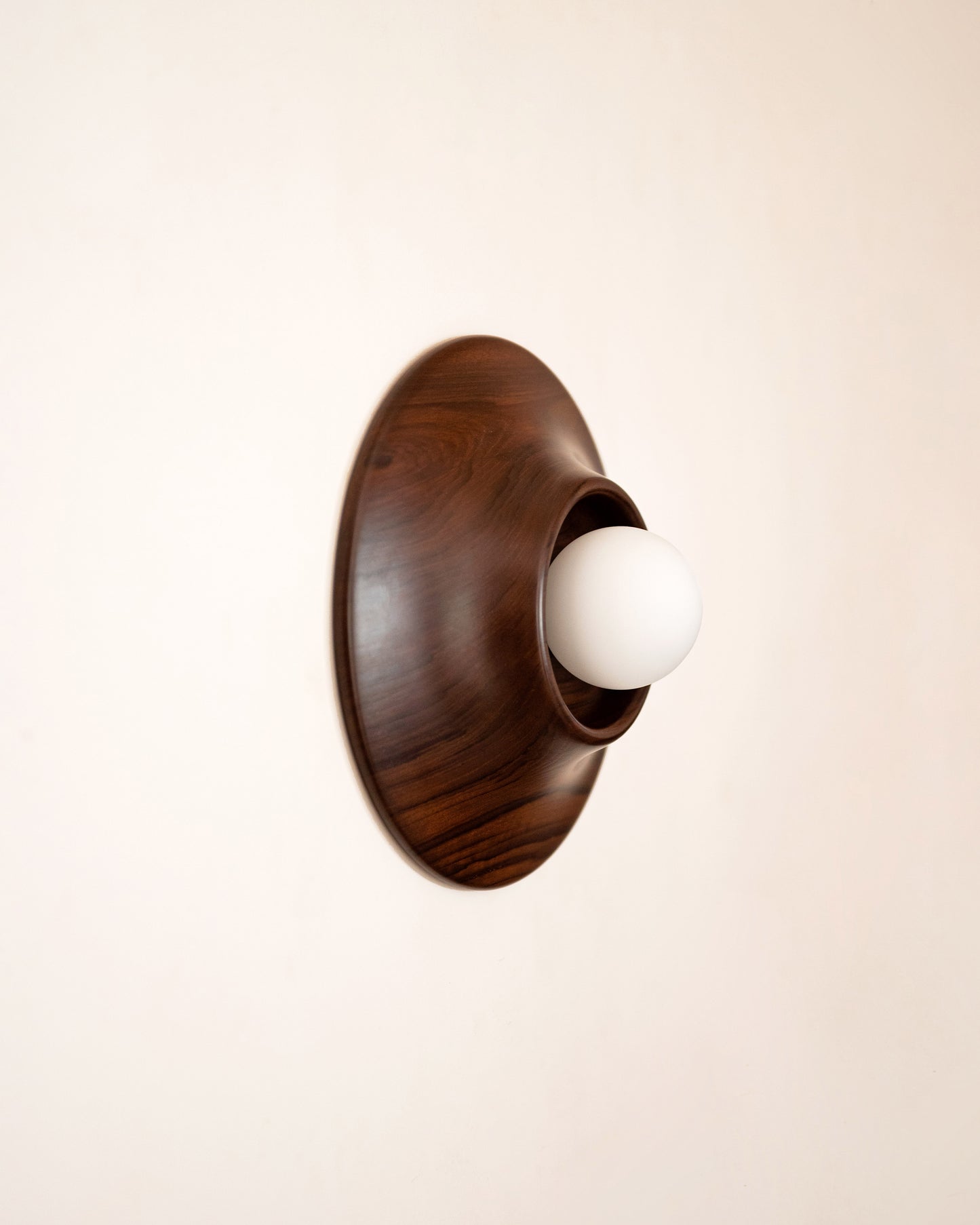 Paten Wall Light