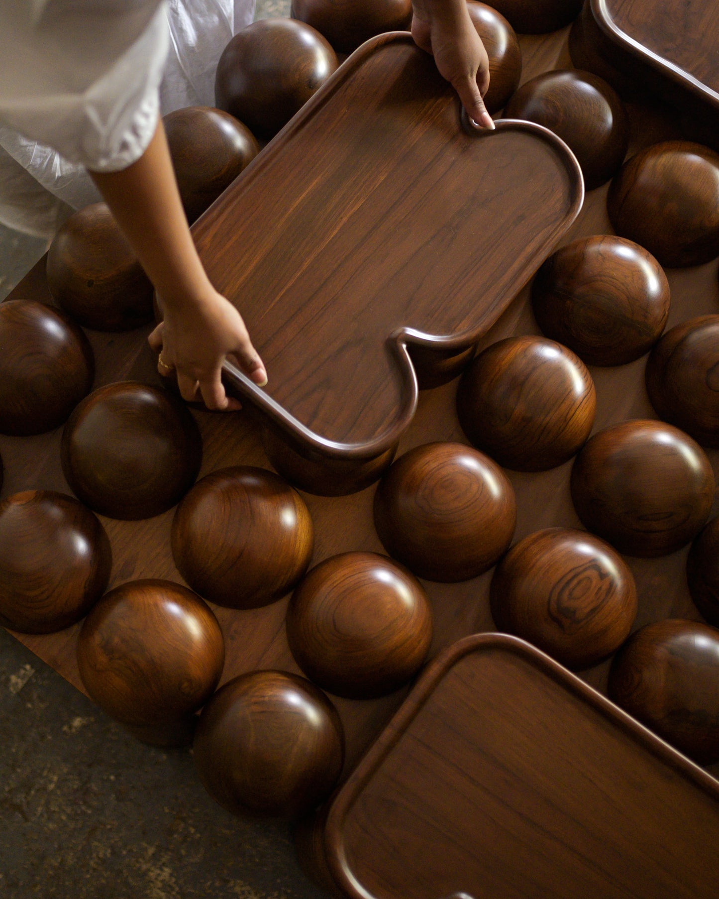 Scallop Centre Table - Studio Indigene