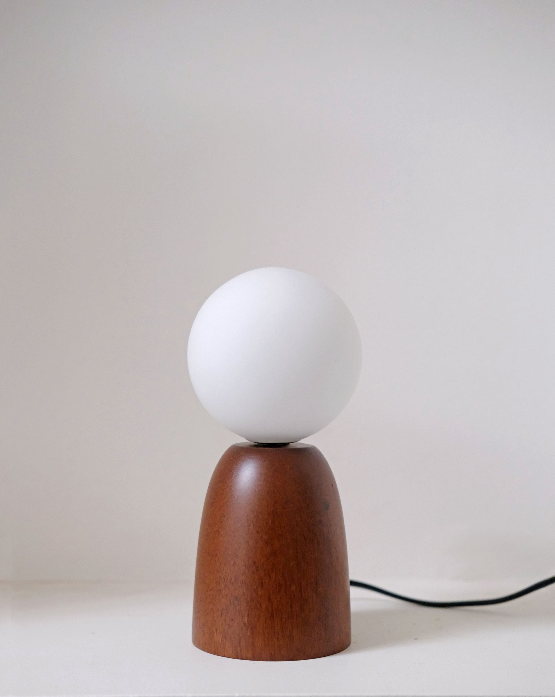 Pila Table Lamp - Studio Indigene