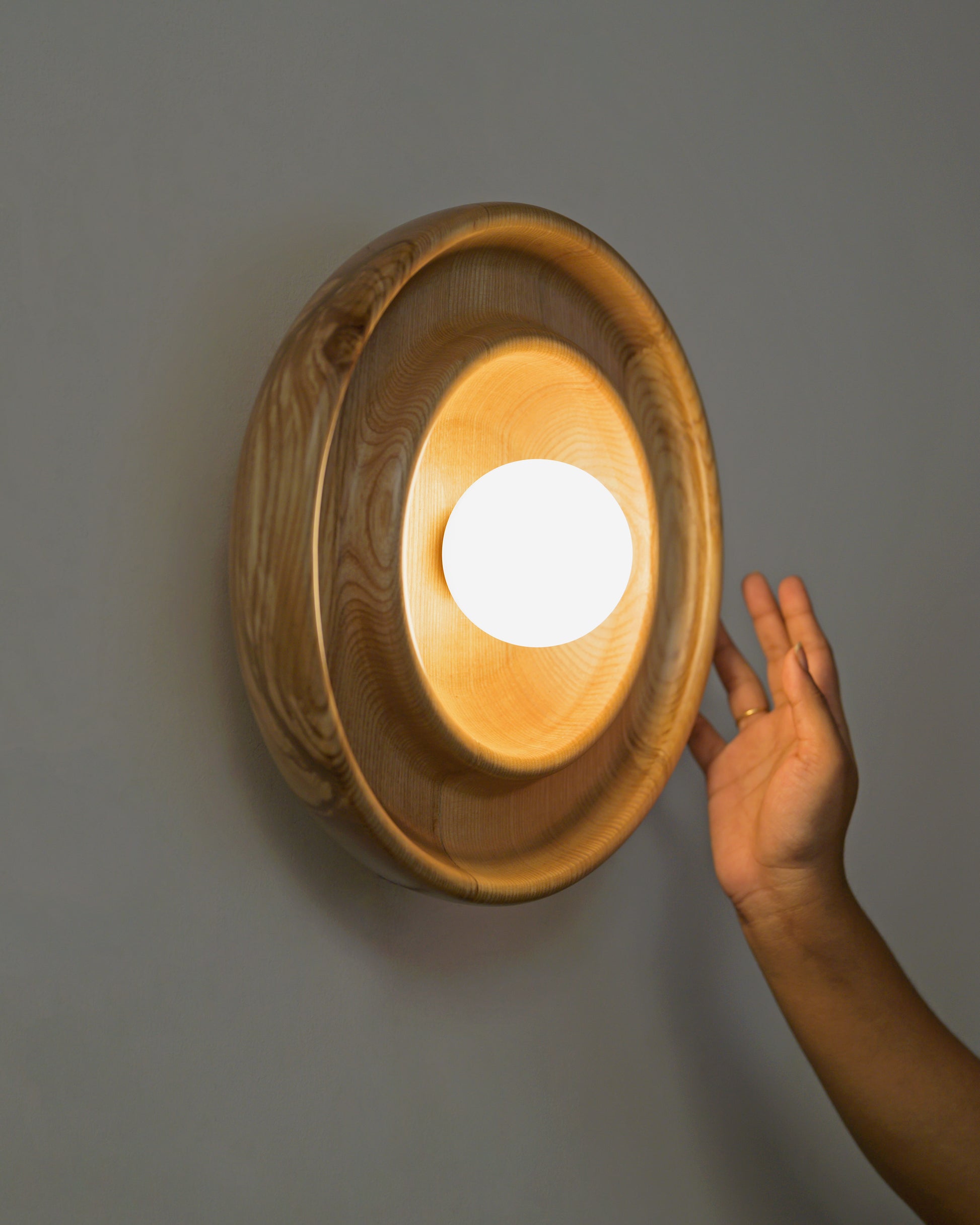 Discus Wall Light - White Ash - Studio Indigene