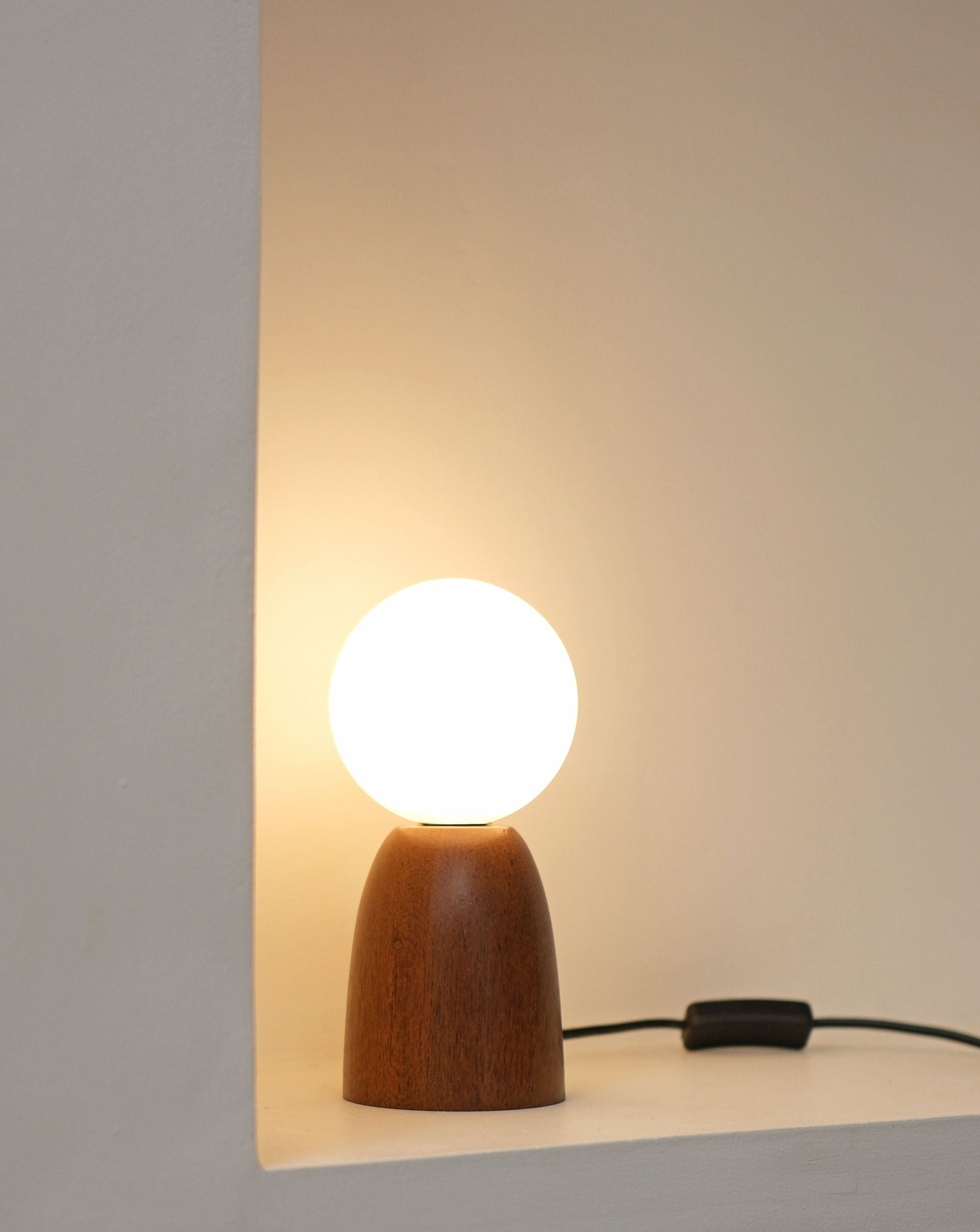 Pila Table Lamp - Studio Indigene