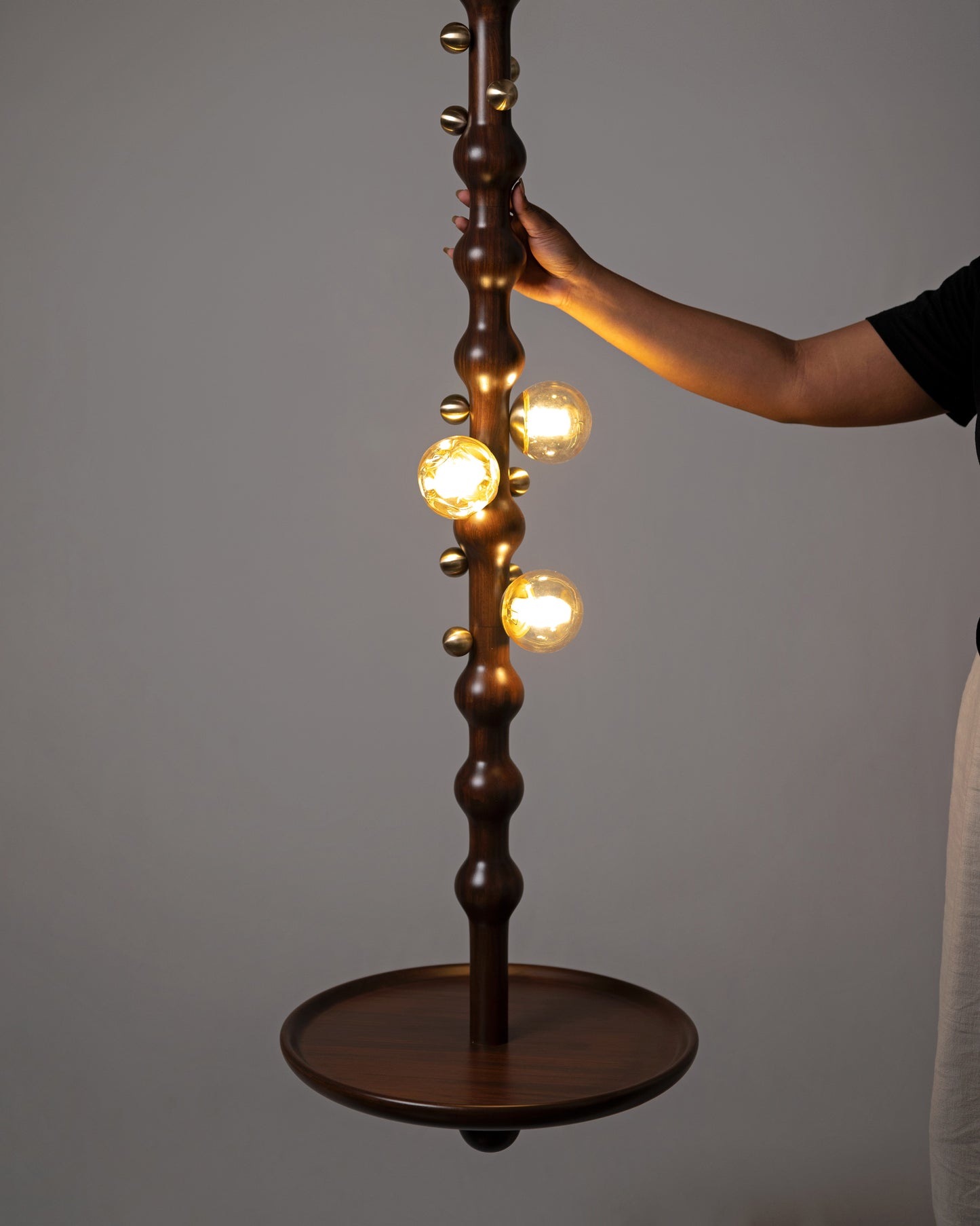 Stem Pendant Light w/ Side Table